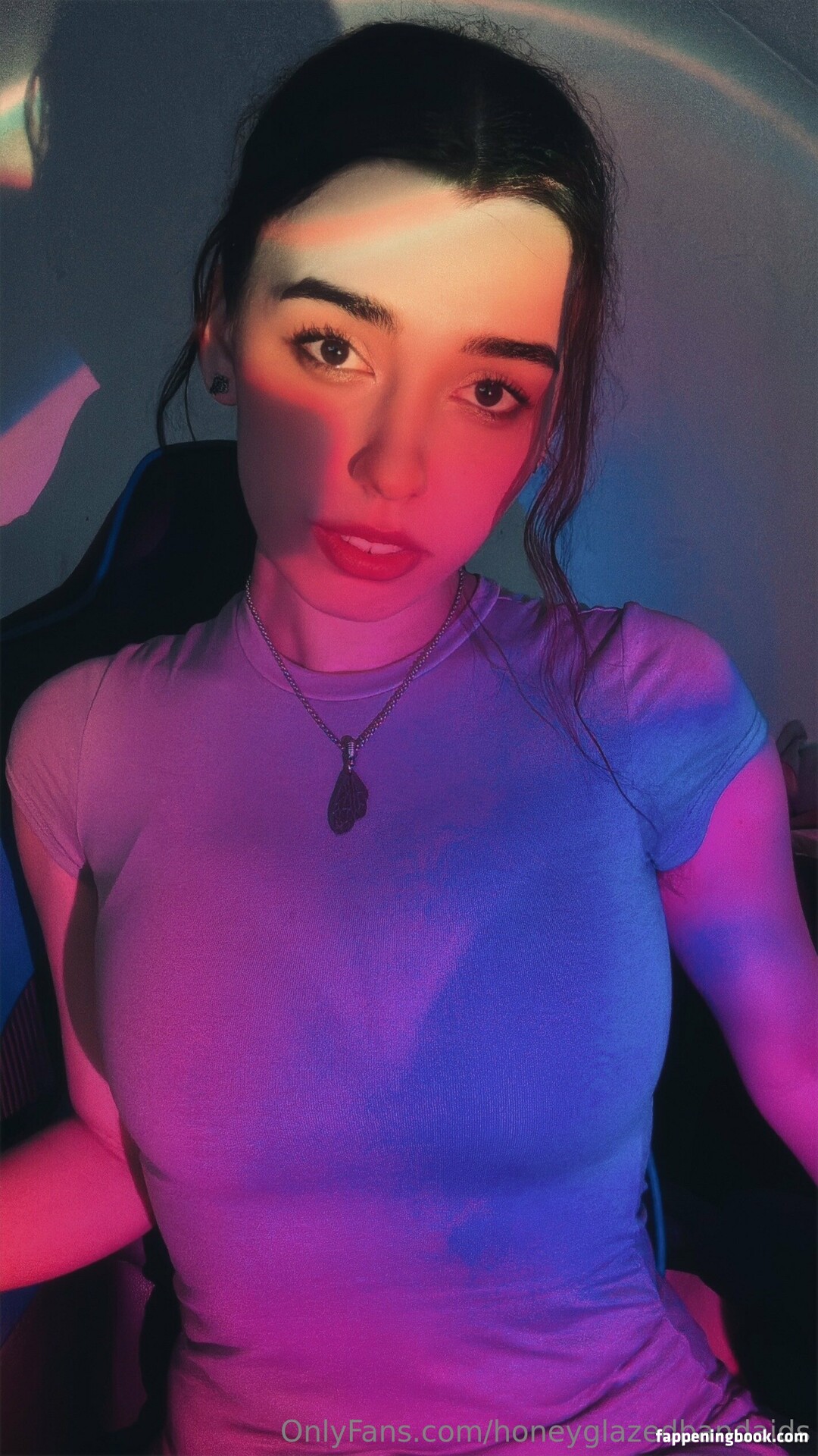 honeyglazedbandaids Nude OnlyFans Leaks