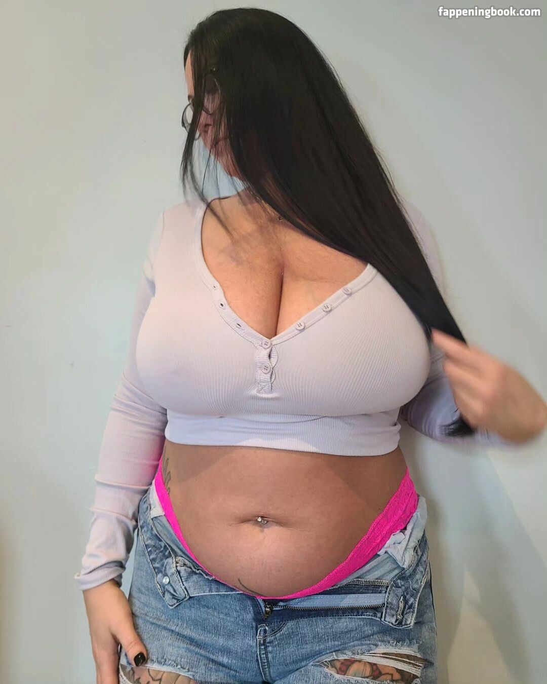 Hot4Holly Nude OnlyFans Leaks