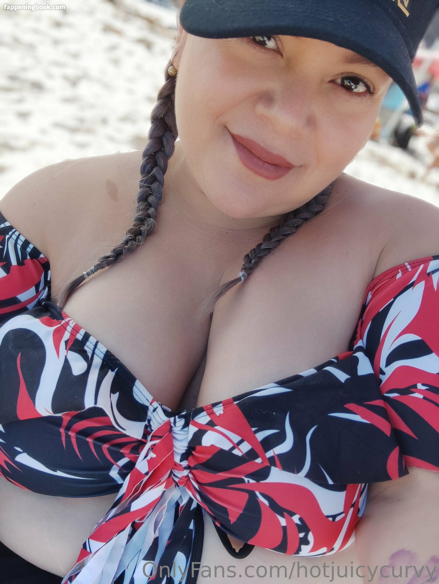 hotjuicycurvy Nude OnlyFans Leaks