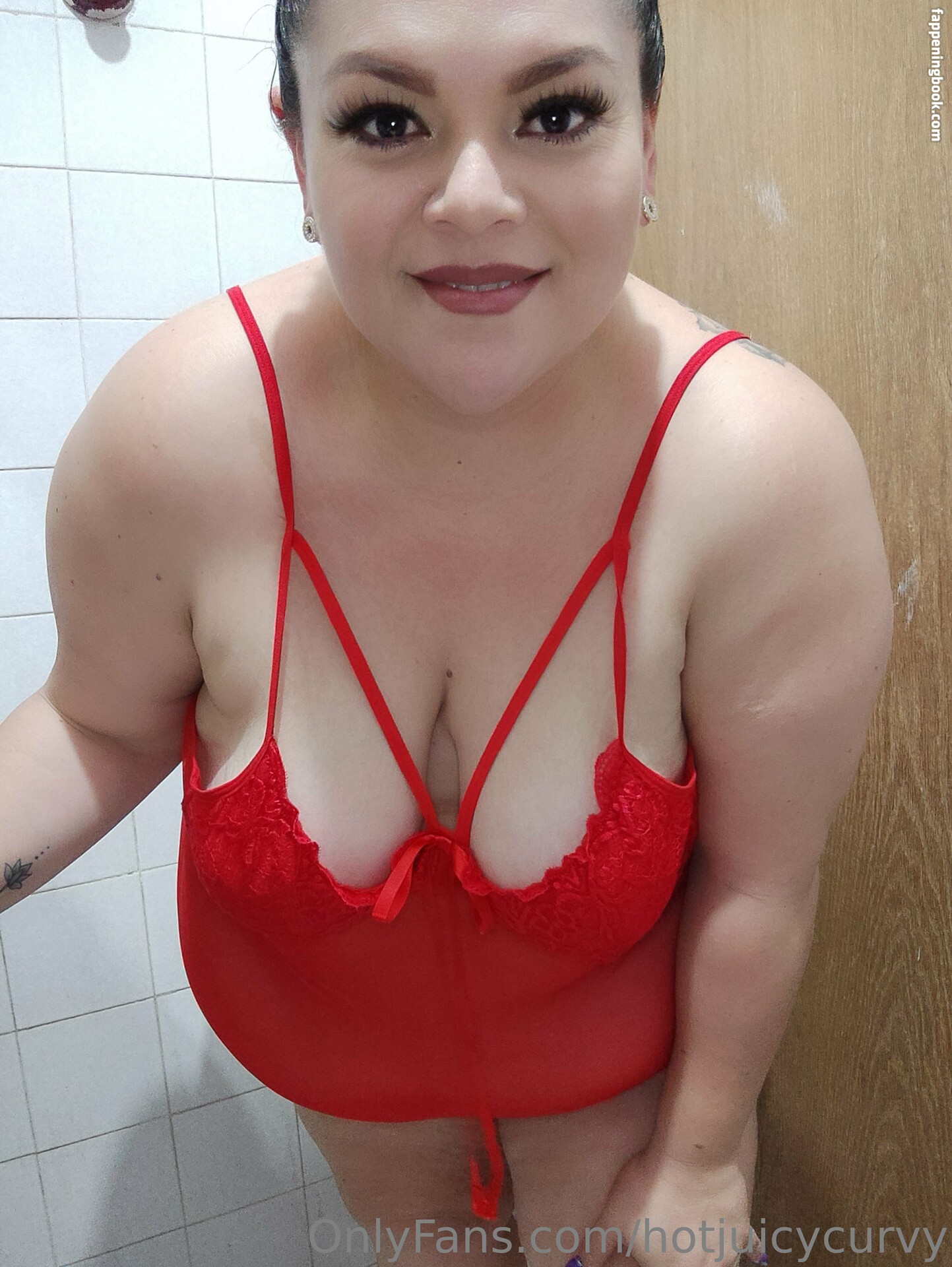 hotjuicycurvy Nude OnlyFans Leaks