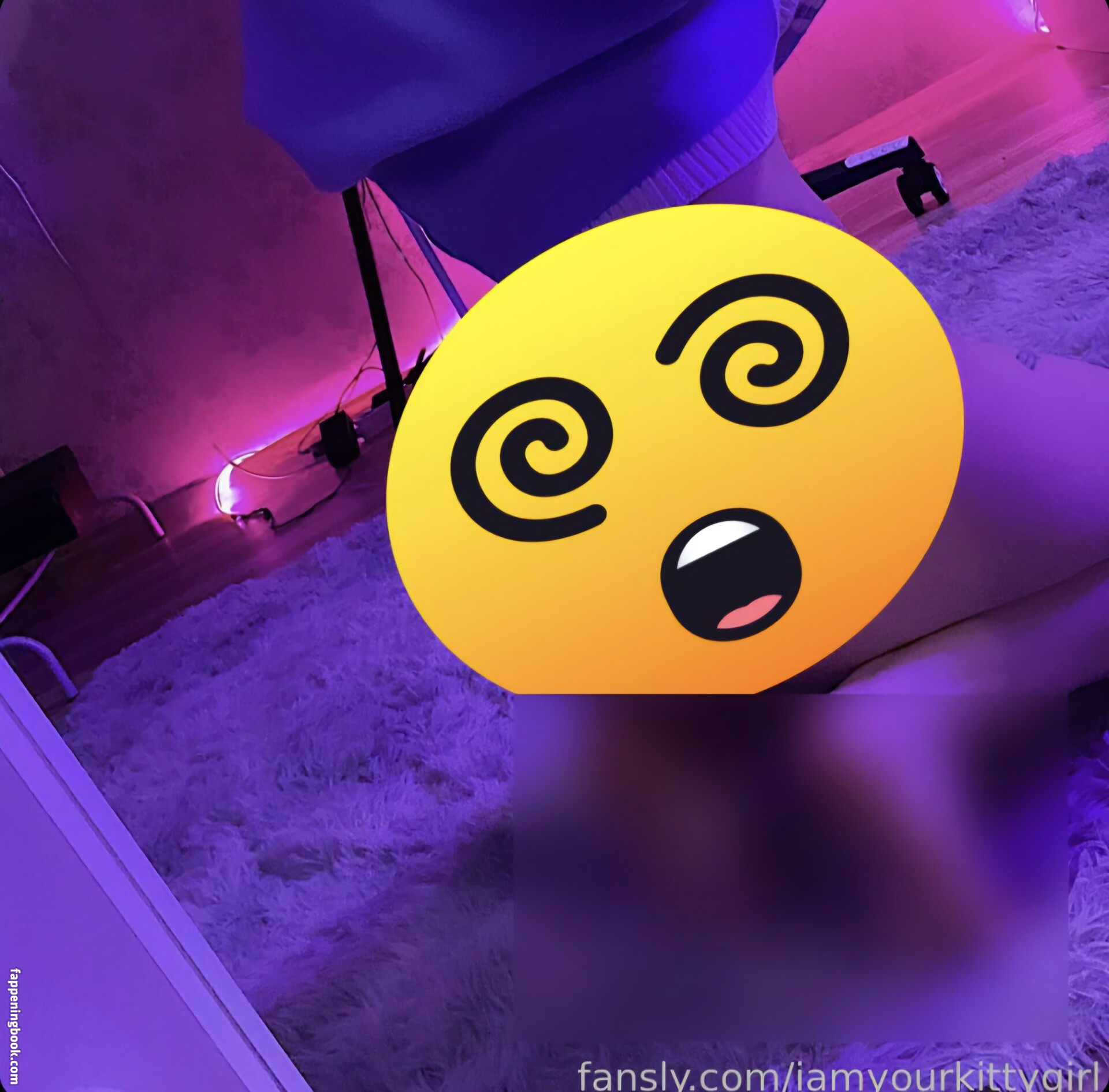 iamyourkittygirl Nude