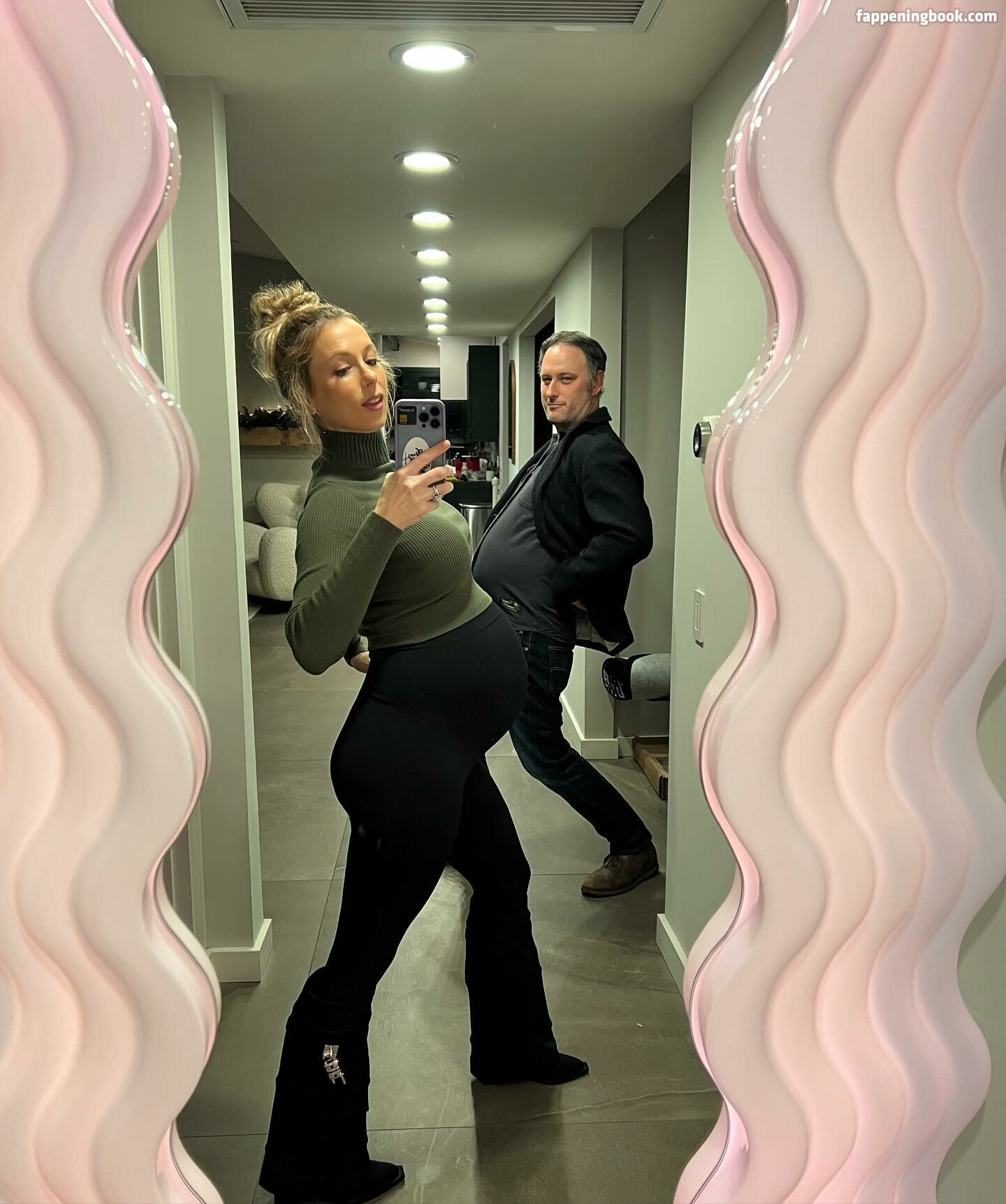 Iliza Shlesinger Fapello Latest Exclusive Leaked Photos