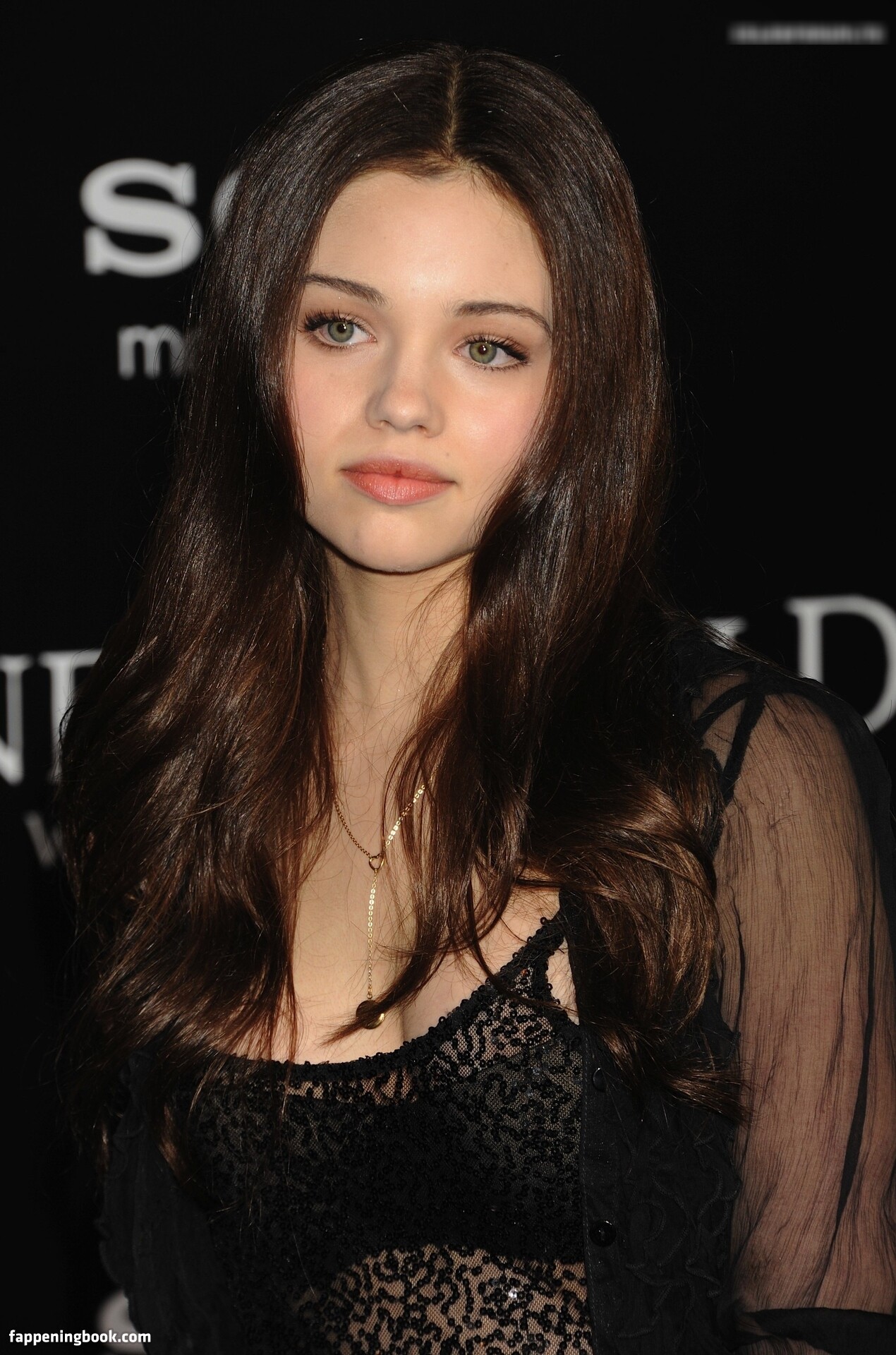 India Eisley Fapello Latest Exclusive Leaked Photos