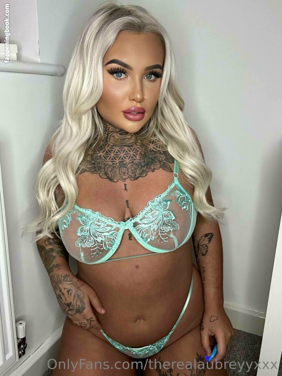 inkedblondieeee Fapello Latest Exclusive Leaked Photos