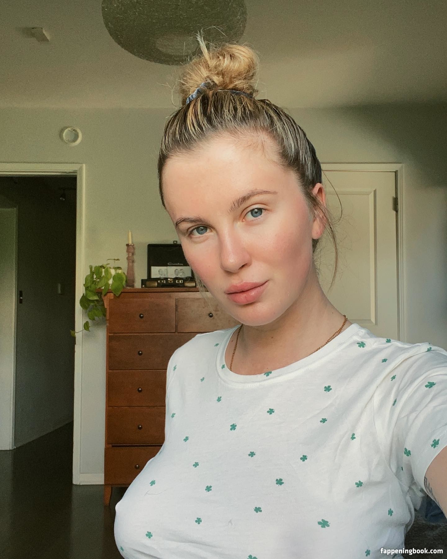 Ireland Baldwin Nude and Fappening (66 Photos) | #TheFappening
