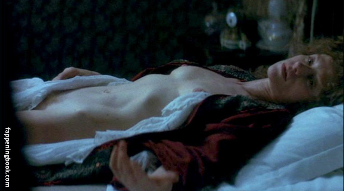 Isabelle Huppert Nude