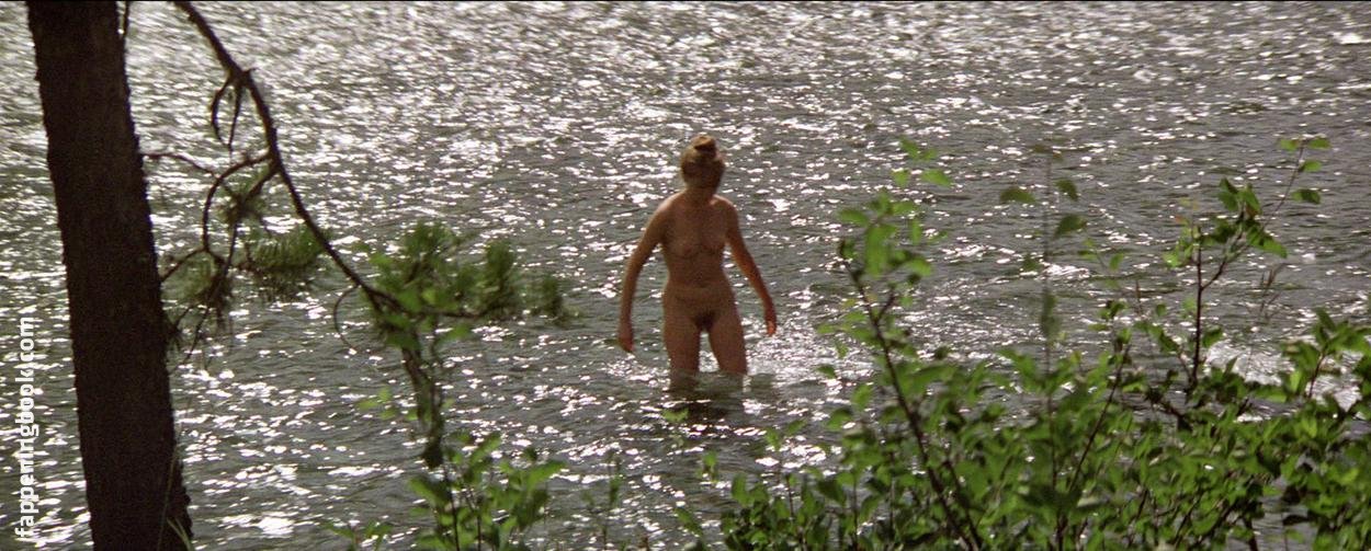 Isabelle Huppert Nude