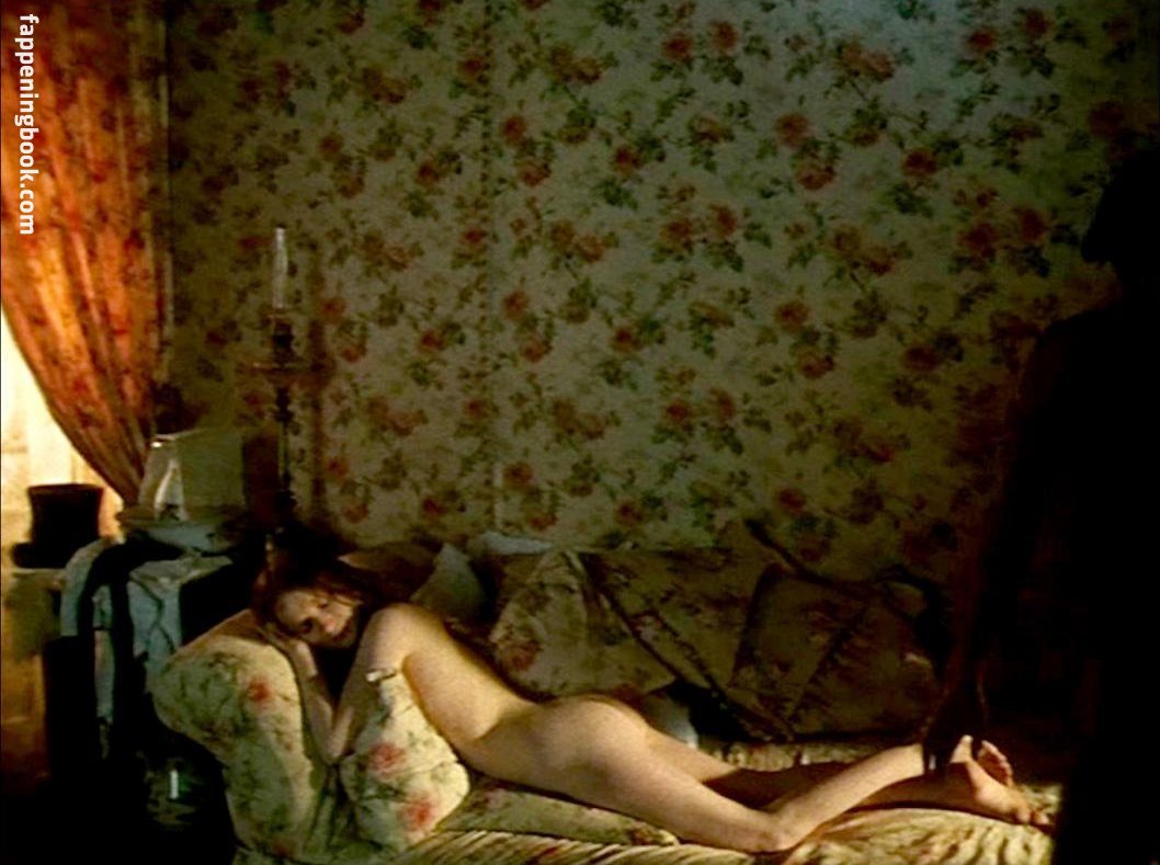 Isabelle Huppert Nude