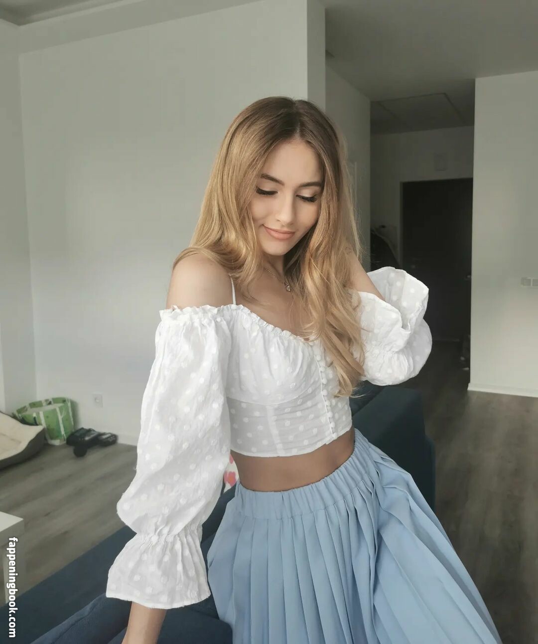 itsSky Fapello Latest Exclusive Leaked Photos