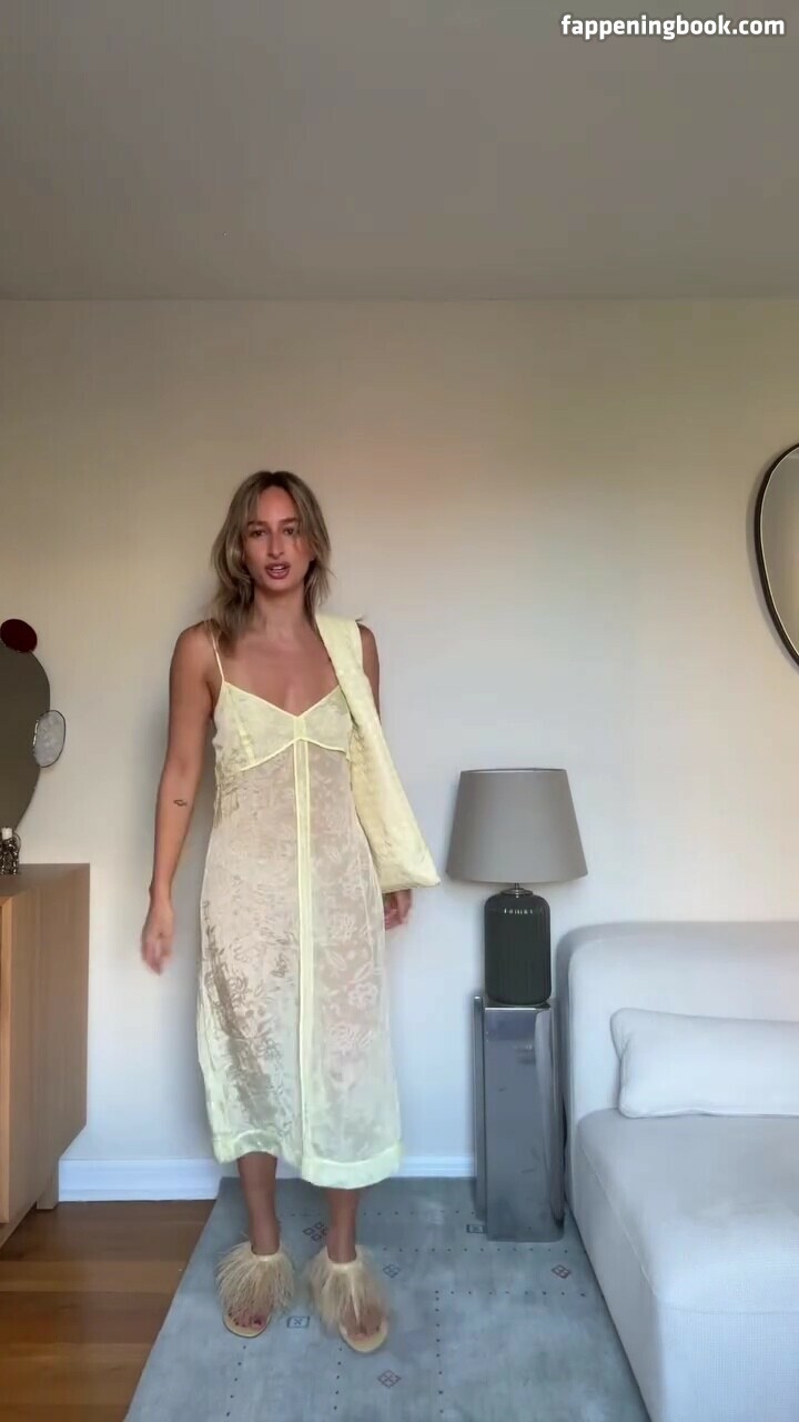 izzipoopi Nude, OnlyFans Leaks, Fappening - FappeningBook