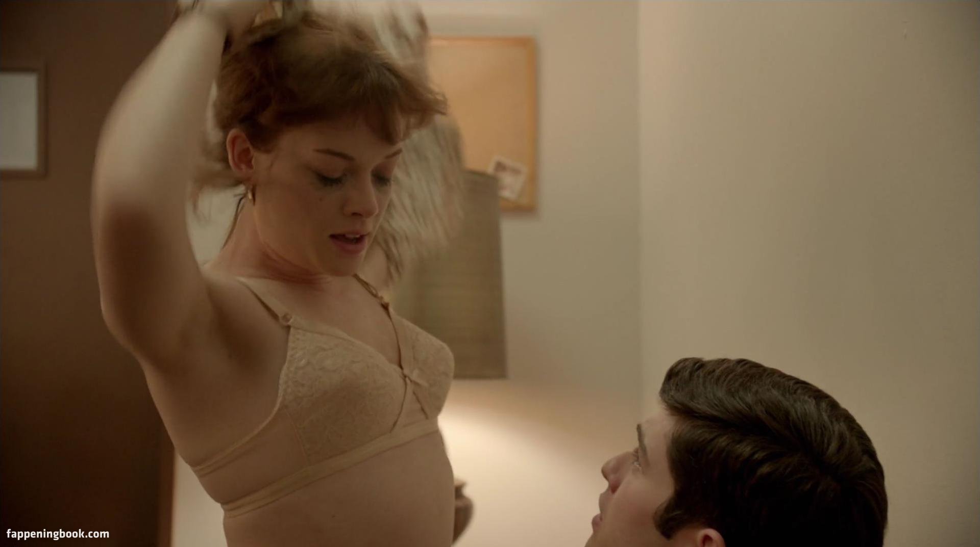 Jane Levy Nude