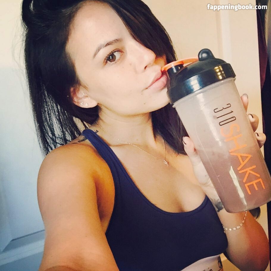 Janel Parrish Fapello Latest Exclusive Leaked Photos