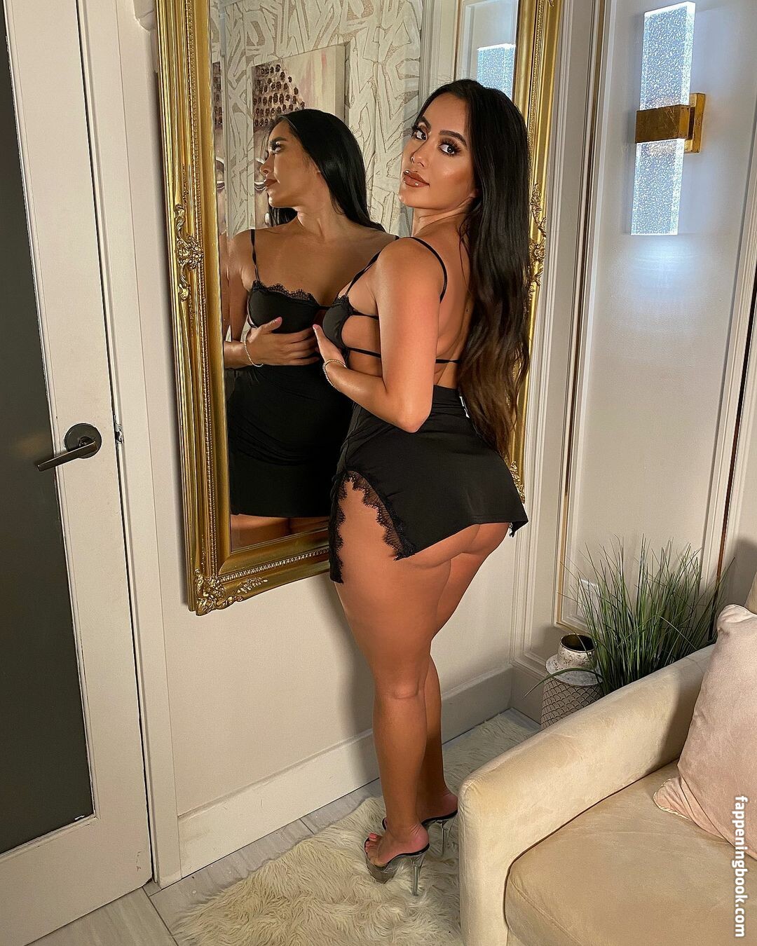 Jasmine Chiquito Nude OnlyFans Leaks