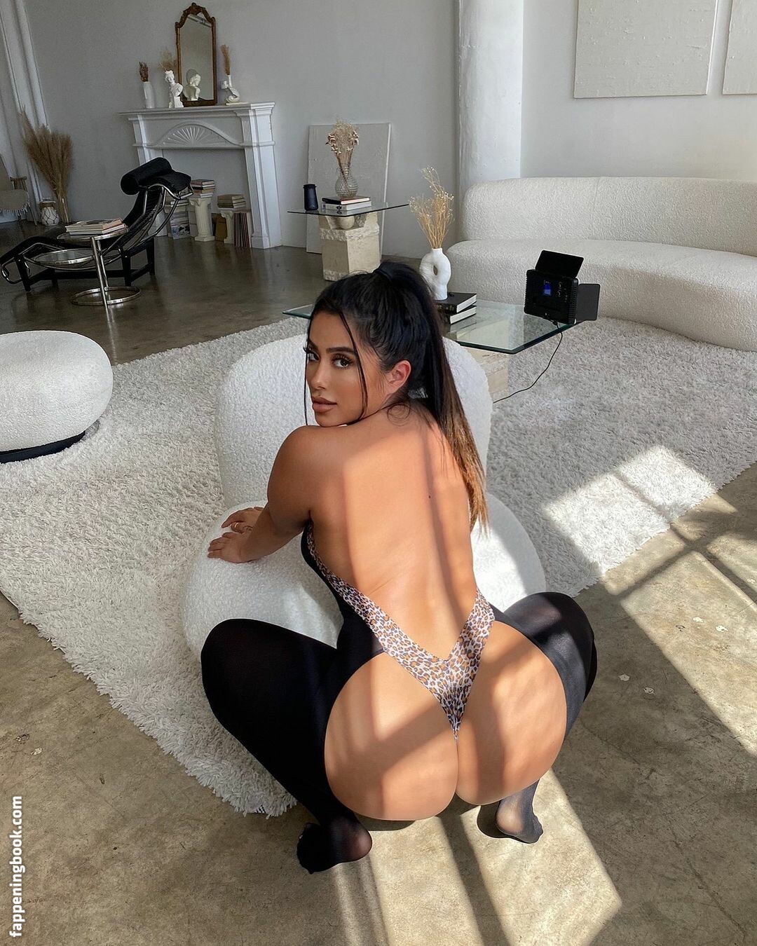 Jasmine Chiquito Nude OnlyFans Leaks
