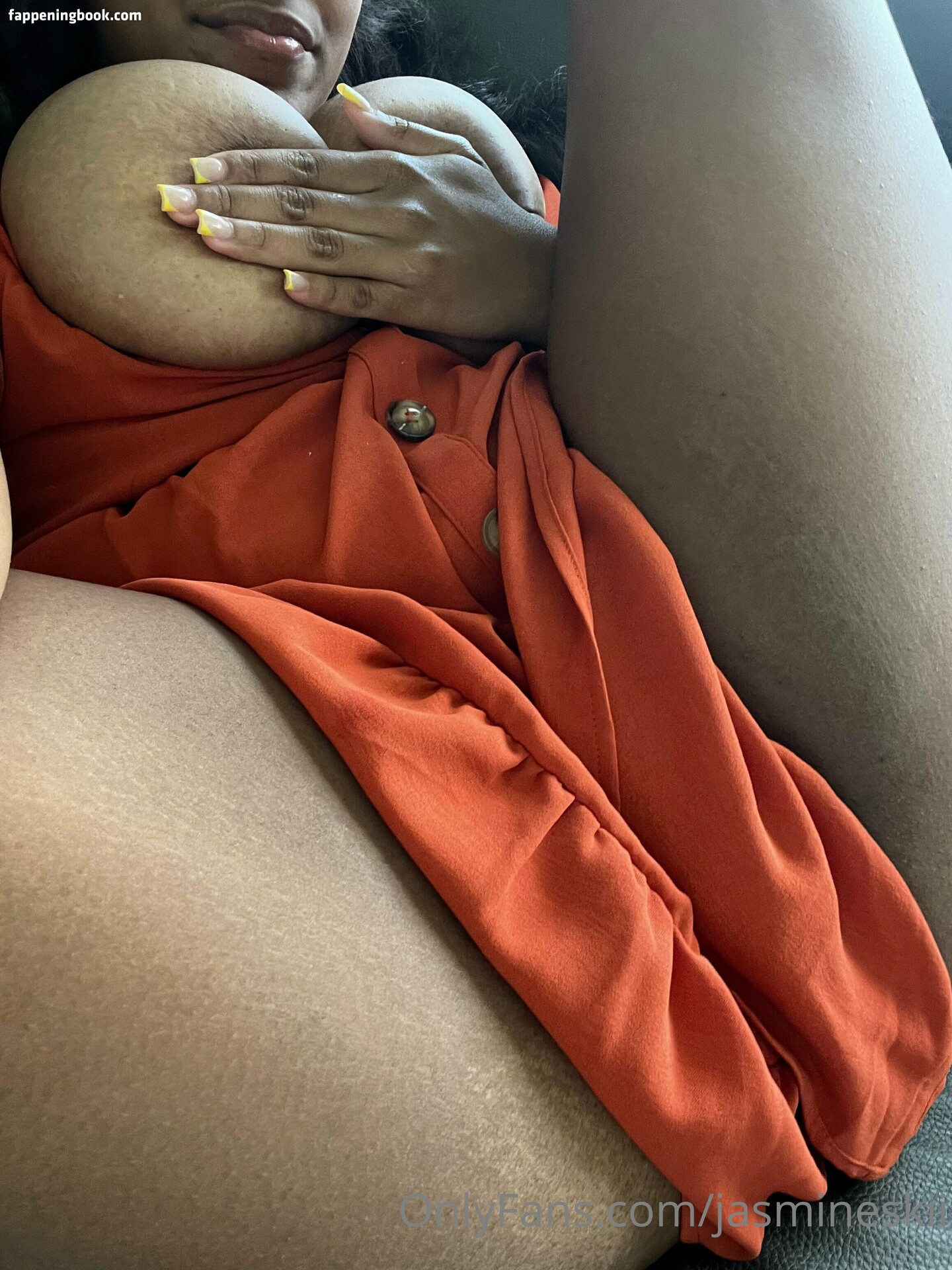 jasmineskii Nude OnlyFans Leaks