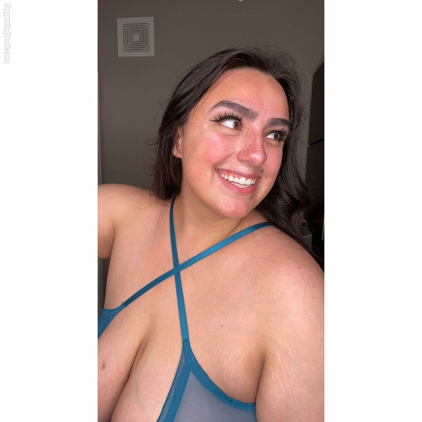 Jazminealeahh Nude OnlyFans Leaks