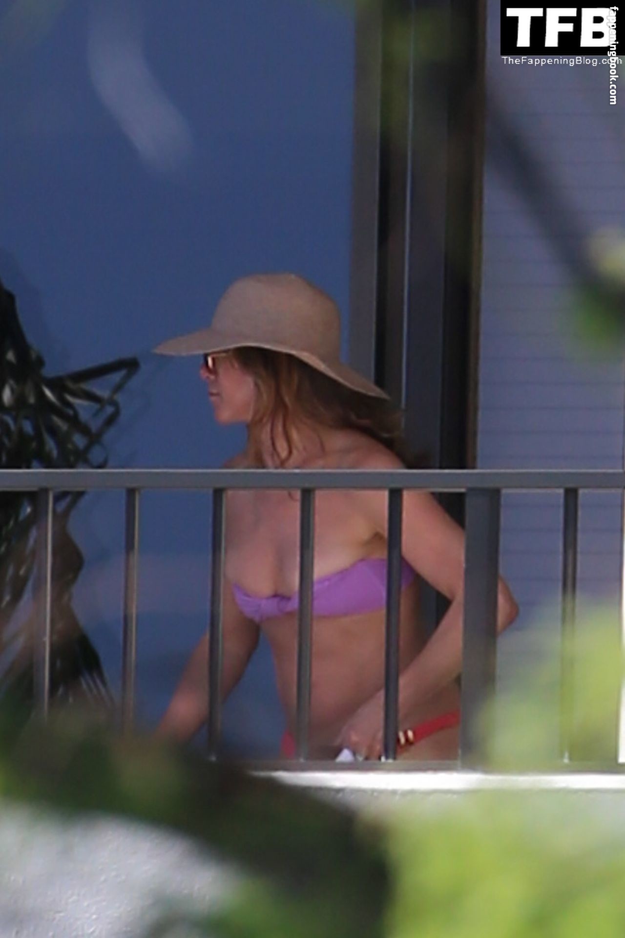 Jennifer Aniston Nude