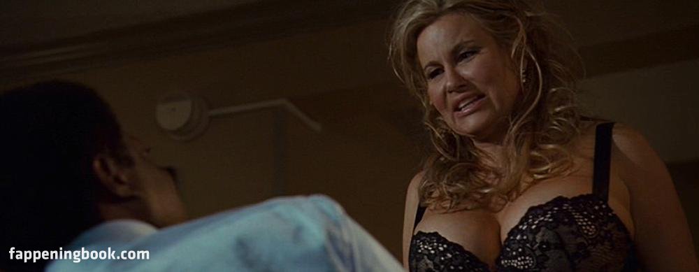 Jennifer Coolidge Nude