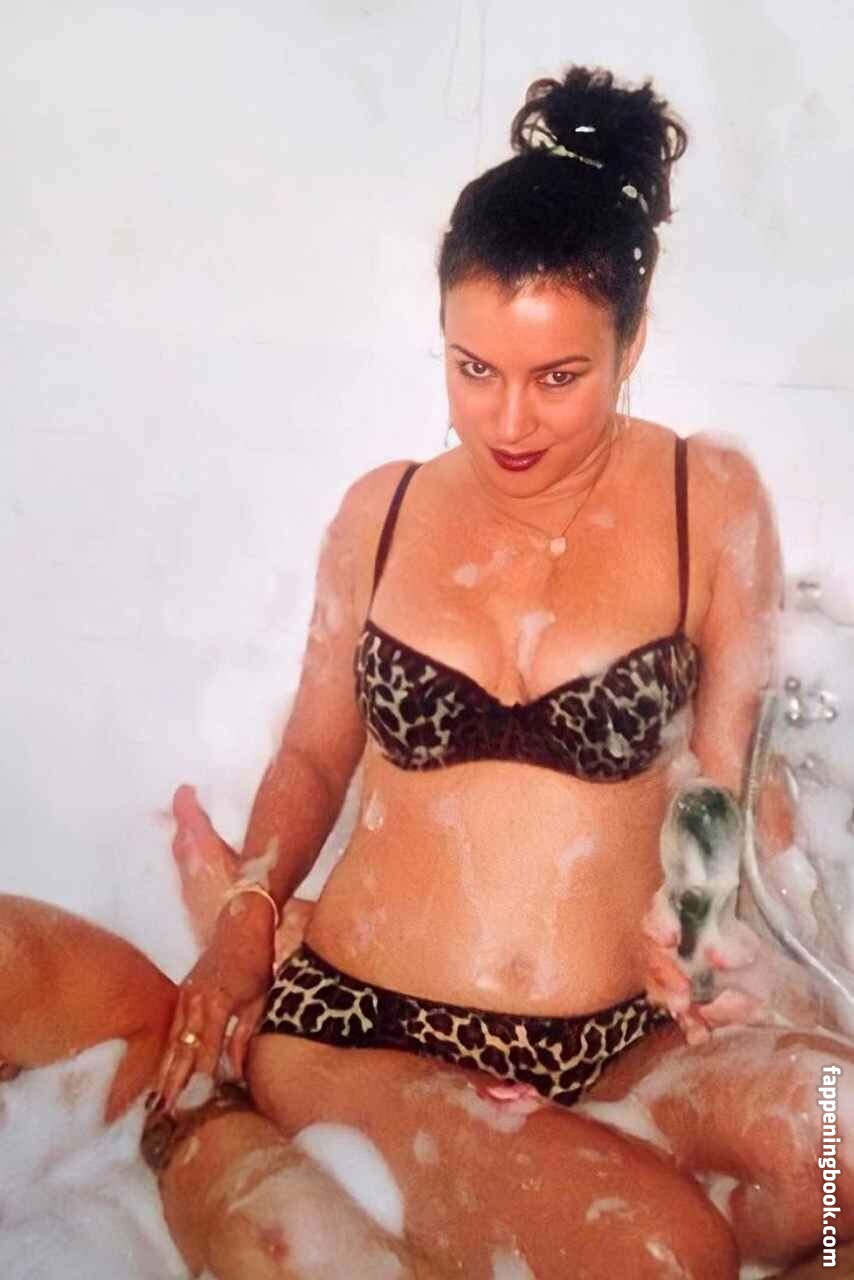 Jennifer Tilly Fapello Latest Exclusive Leaked Photos