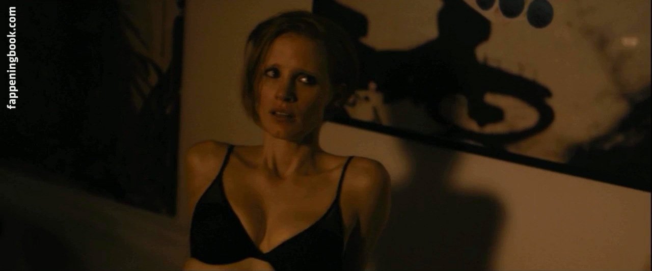 Jessica Chastain Fakes