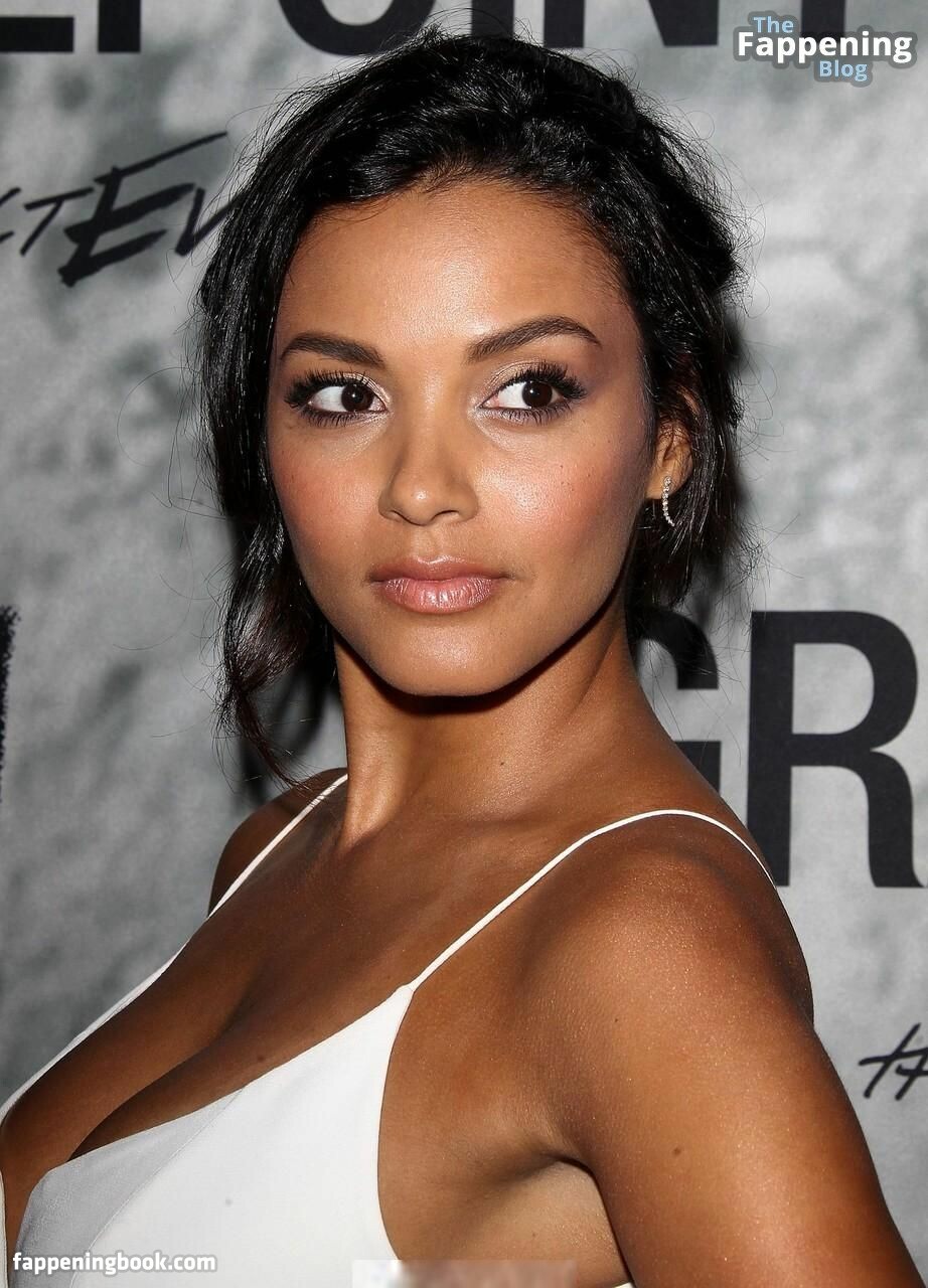 Jessica Lucas Fapello Latest Exclusive Leaked Photos