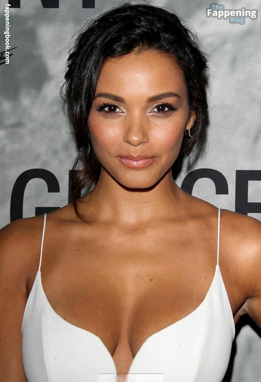 Jessica Lucas Fapello Latest Exclusive Leaked Photos