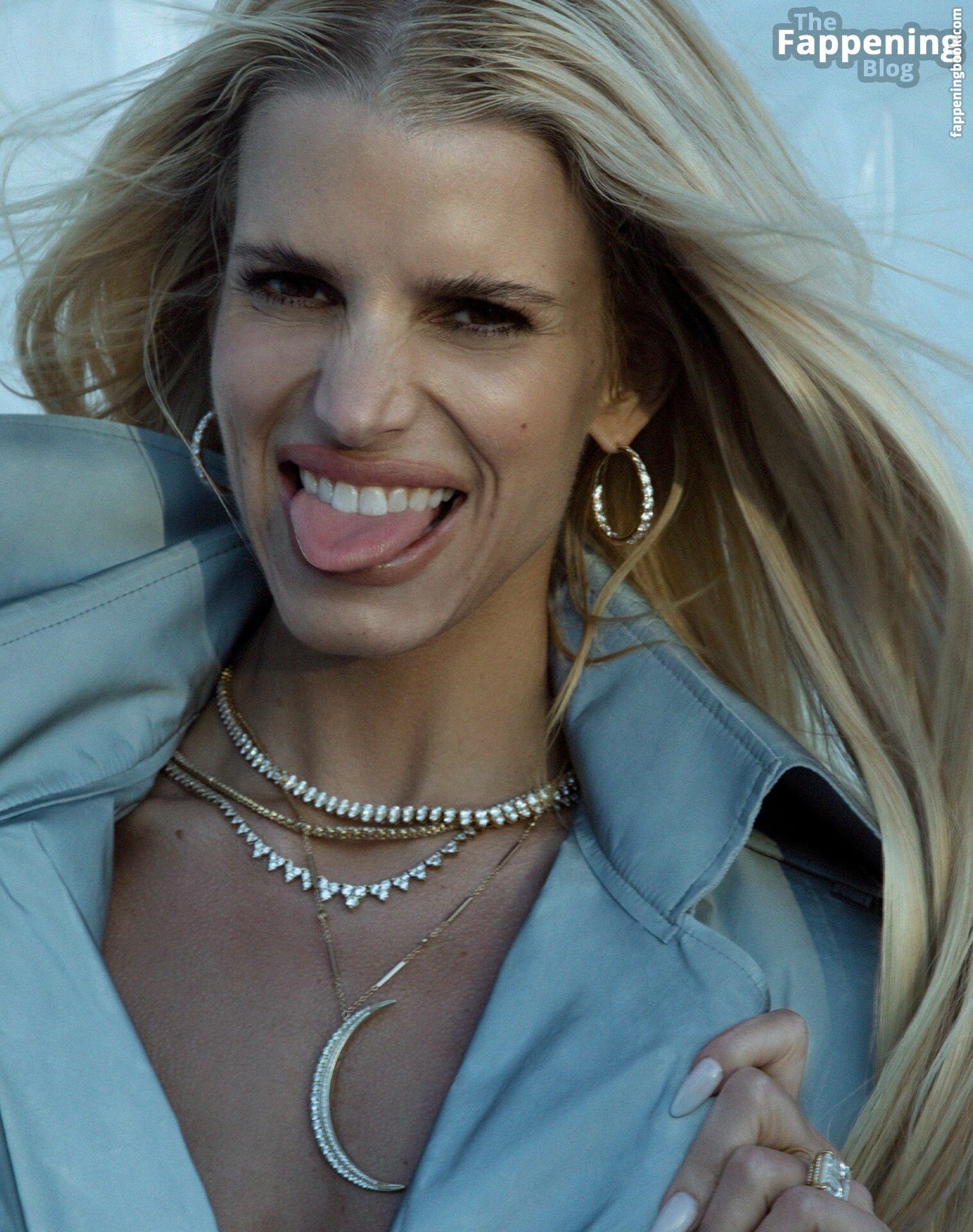 Jessica Simpson Nude, OnlyFans Leaks, Fappening - FappeningBook