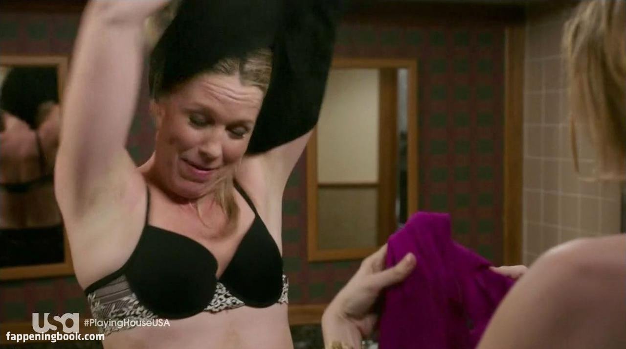 Jessica St. Clair Nude, The Fappening - Photo #259085 - FappeningBook.