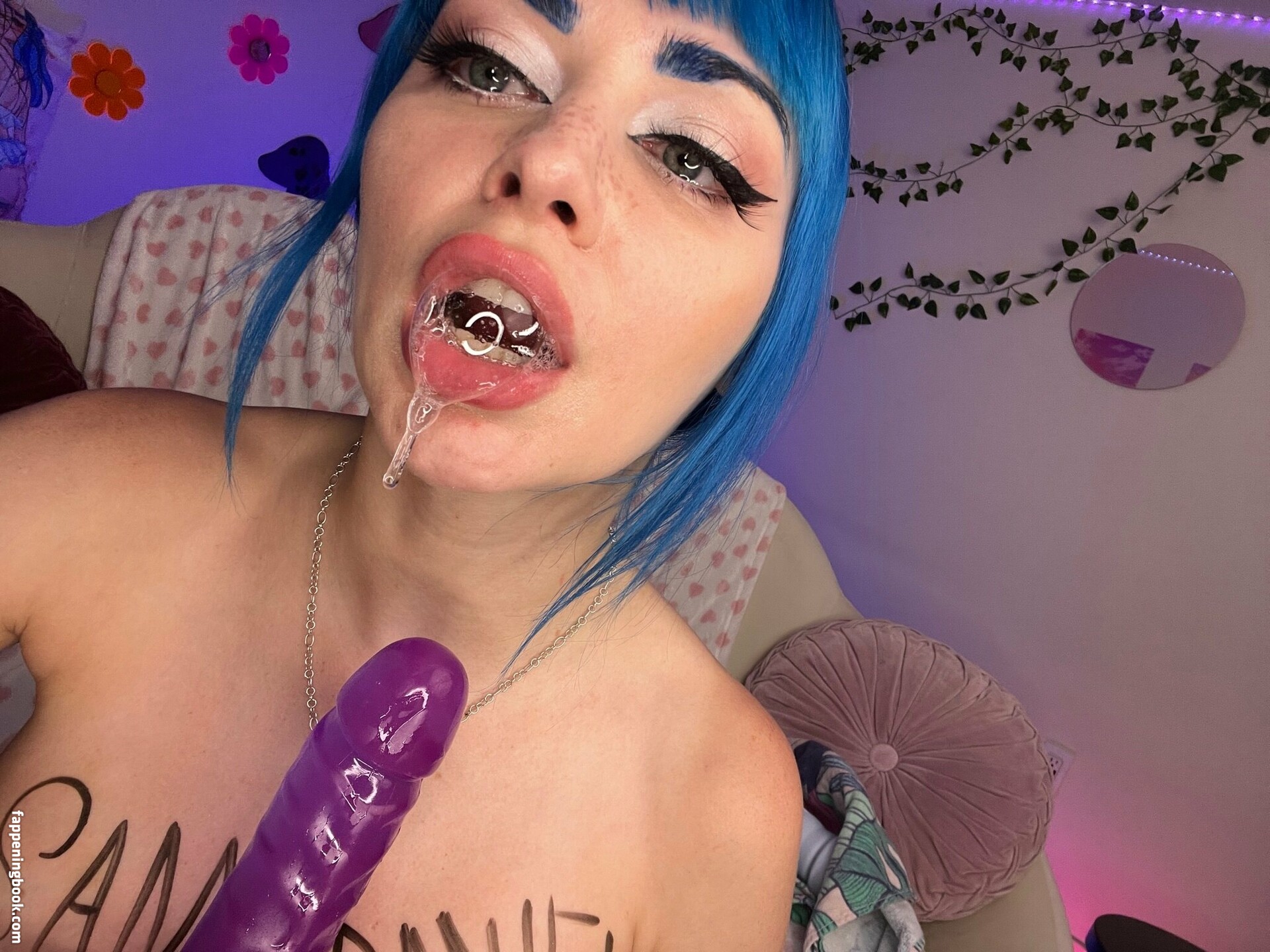 jewelzblu Nude OnlyFans Leaks