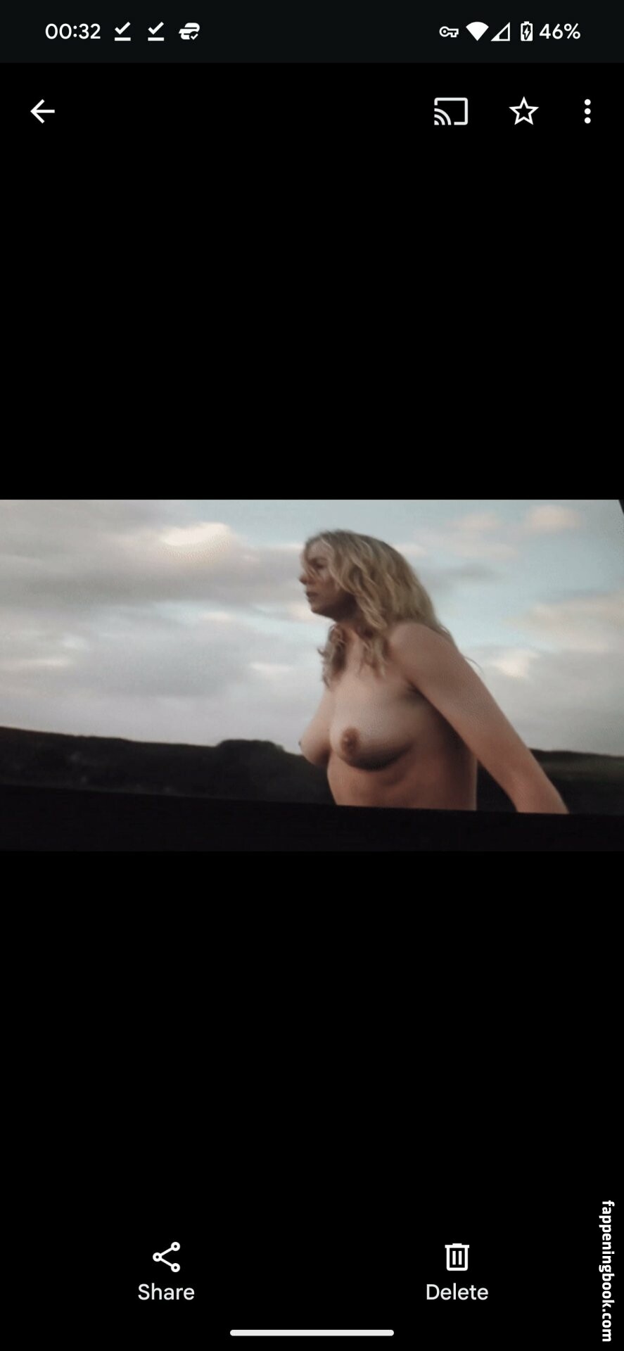 Jodie Comer Topless Nude