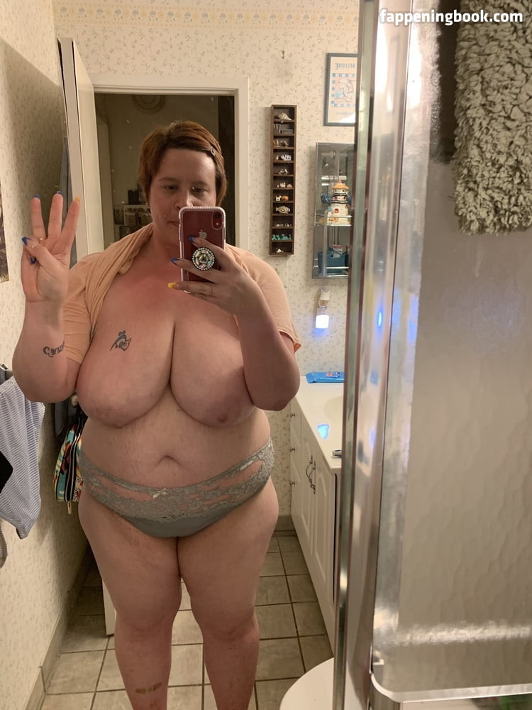 Juicy June Nude OnlyFans Leaks