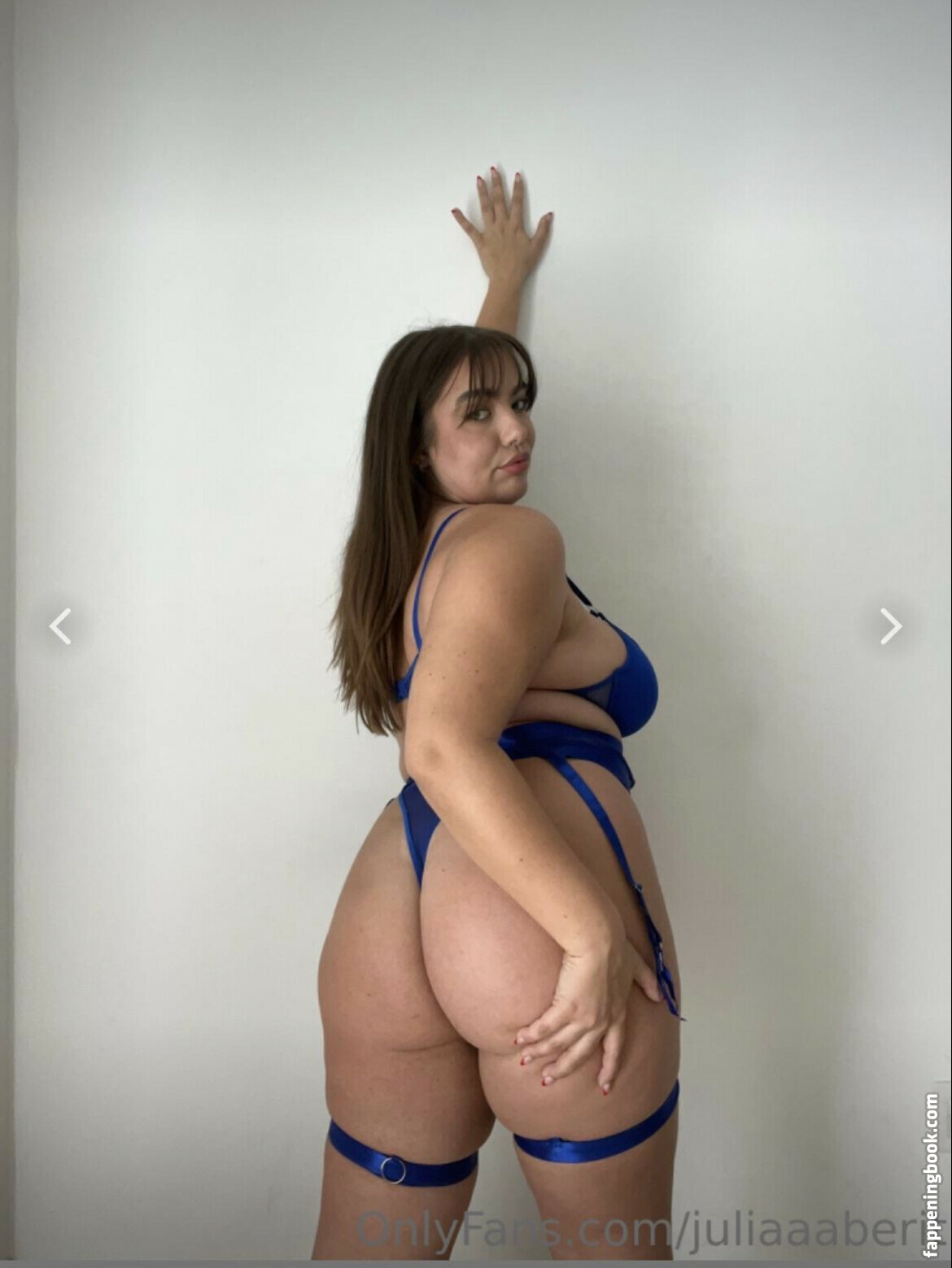 Julia Berit Nude OnlyFans Leaks