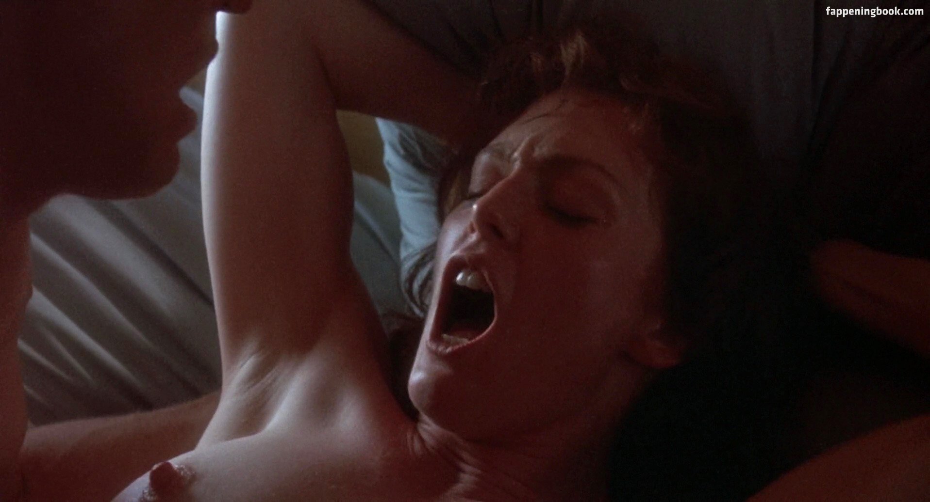 Nude pictures of julianne moore