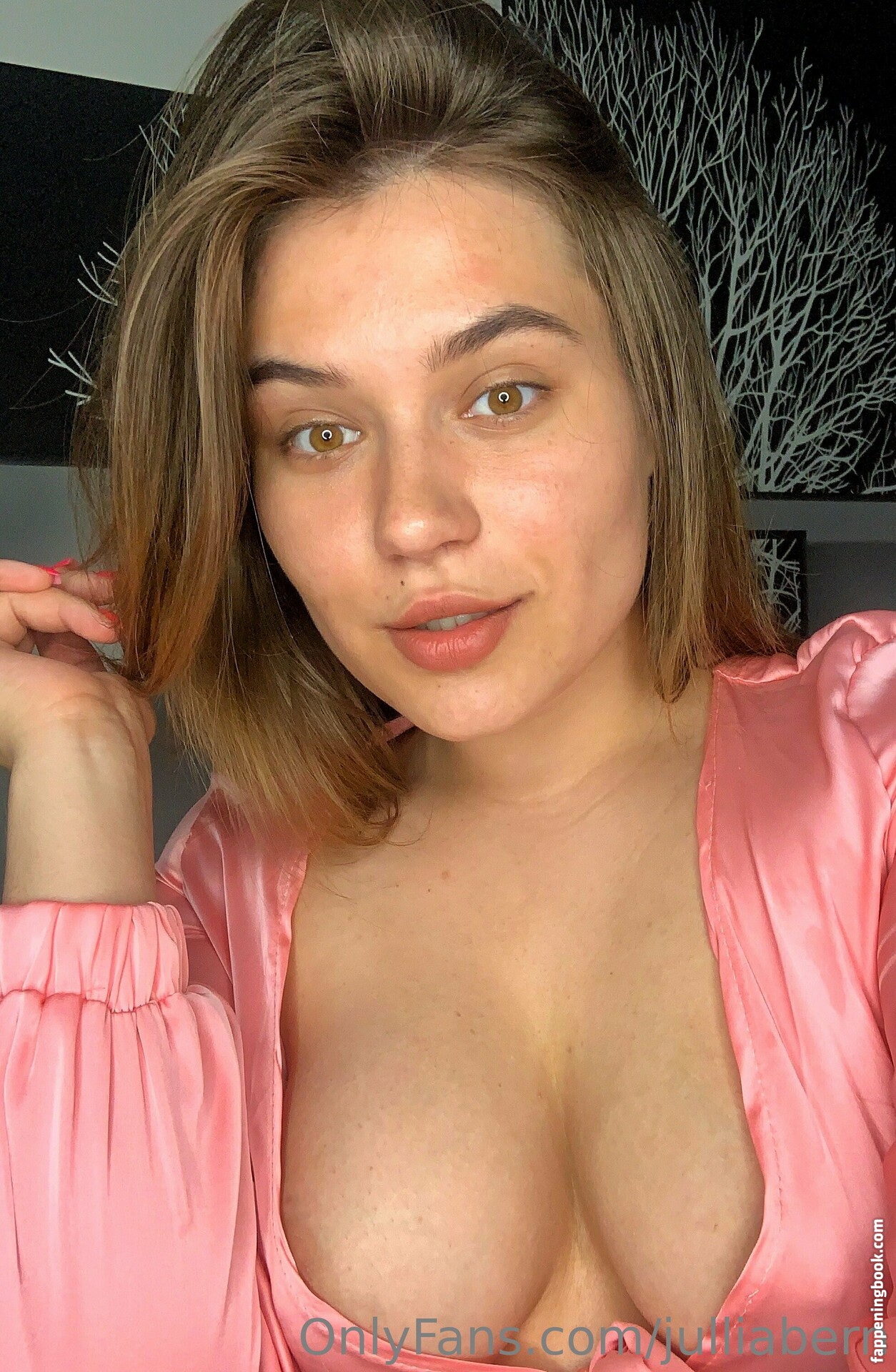 julliabern Nude OnlyFans Leaks