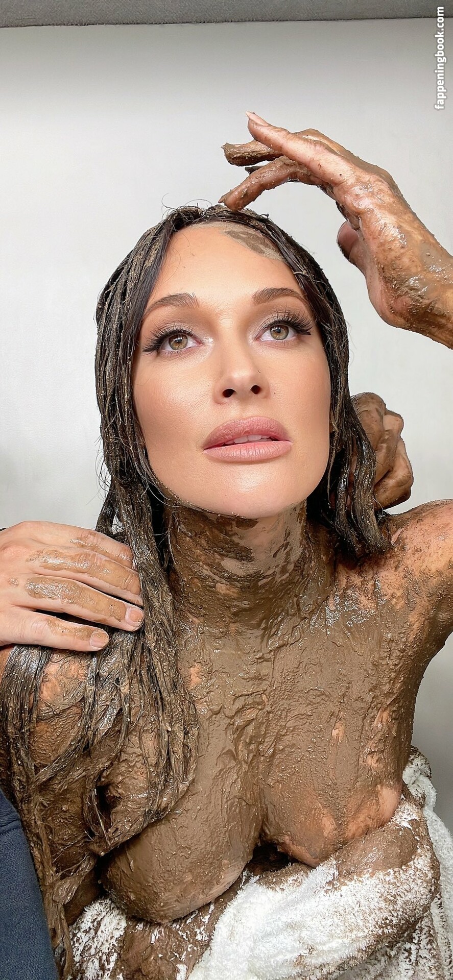 Kacey Musgraves Fapello Latest Exclusive Leaked Photos