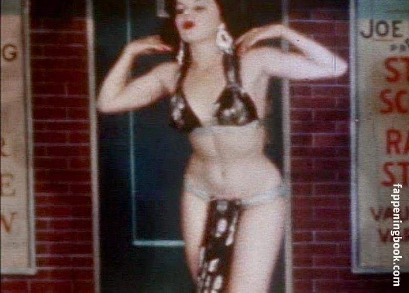 Nackt Katherine Folk-Sullivan  Marilyn Monroe