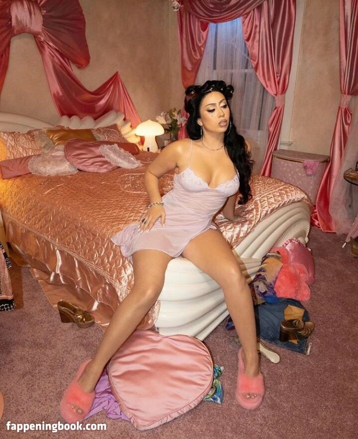 Kali Uchis Nude OnlyFans Leaks