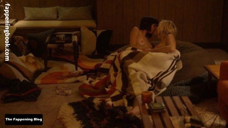 Kate Micucci Fapello Latest Exclusive Leaked Photos