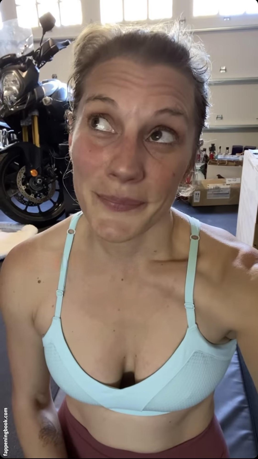 Katee Sackhoff Leaked Nudes