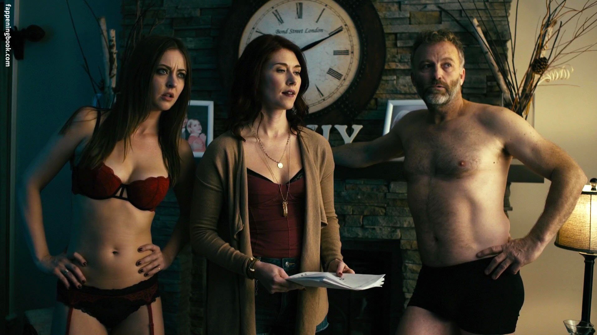 Katharine Isabelle Nude