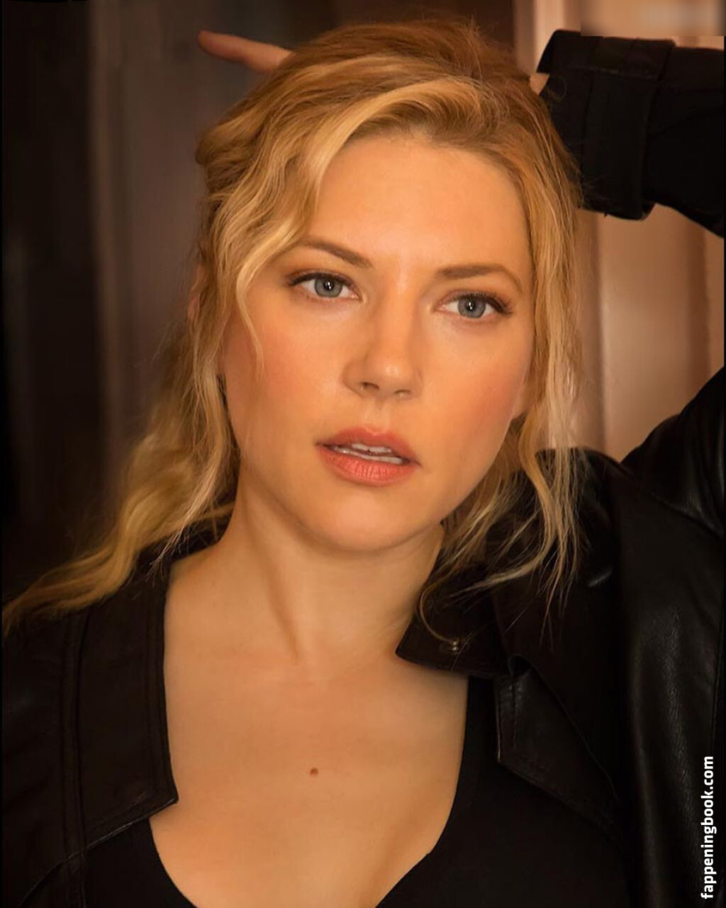 Katheryn Winnick Fapello Latest Exclusive Leaked Photos