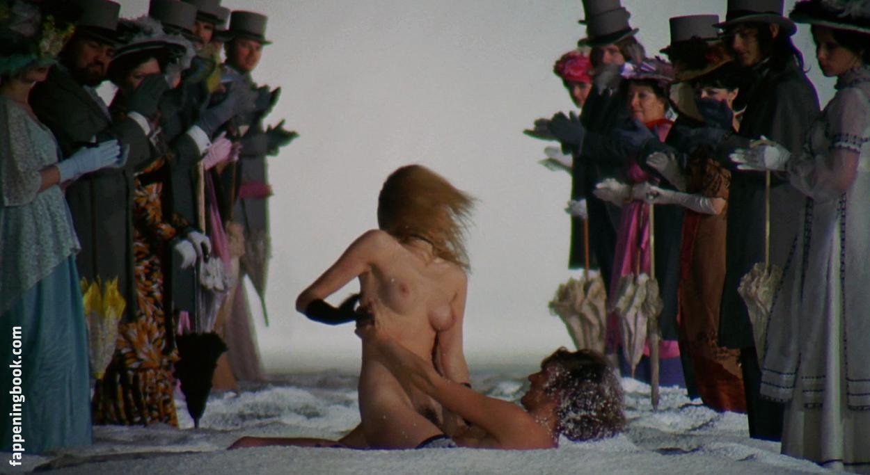 Katya Wyeth Nude