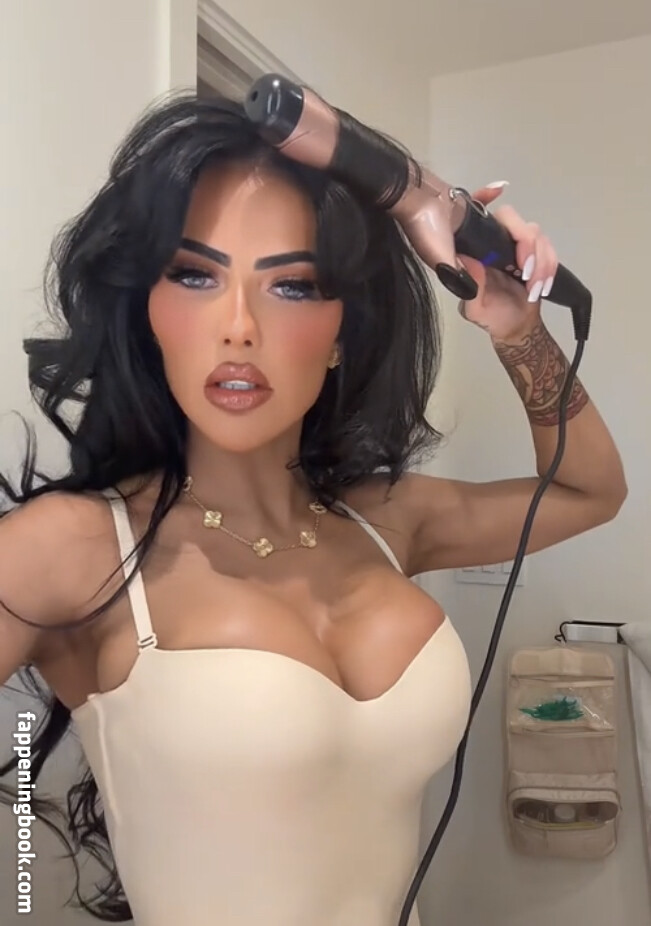 Kayleyb Nude OnlyFans Leaks