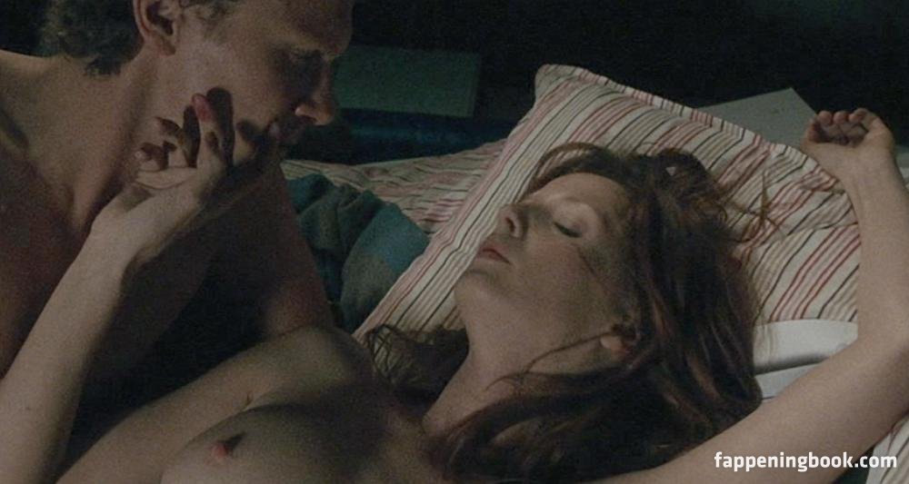 Kelly Reilly Nude