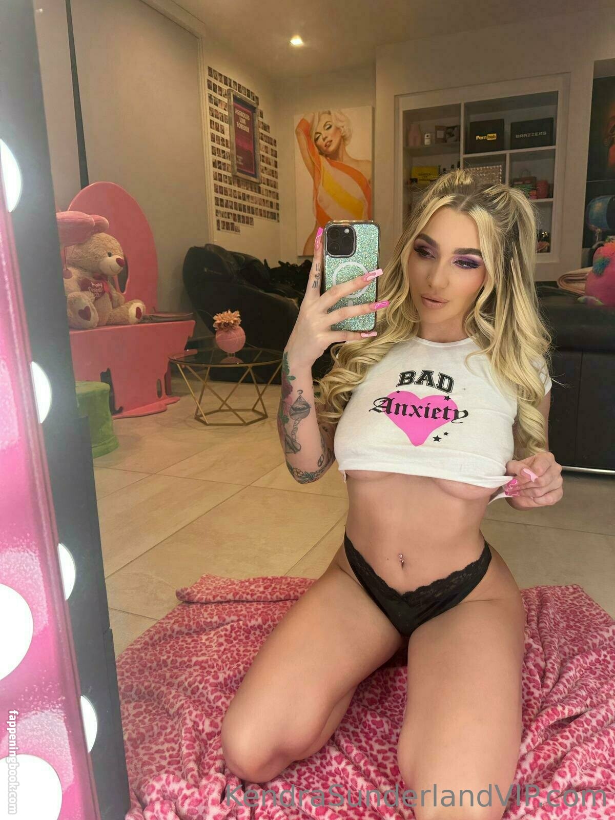 kendrasunderland Nude OnlyFans Leaks