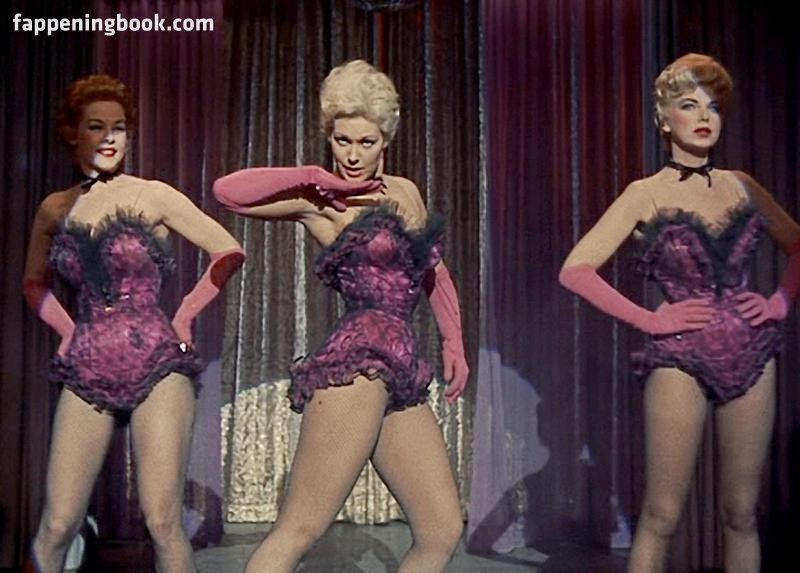 Naked kim novak Glamorous Photos