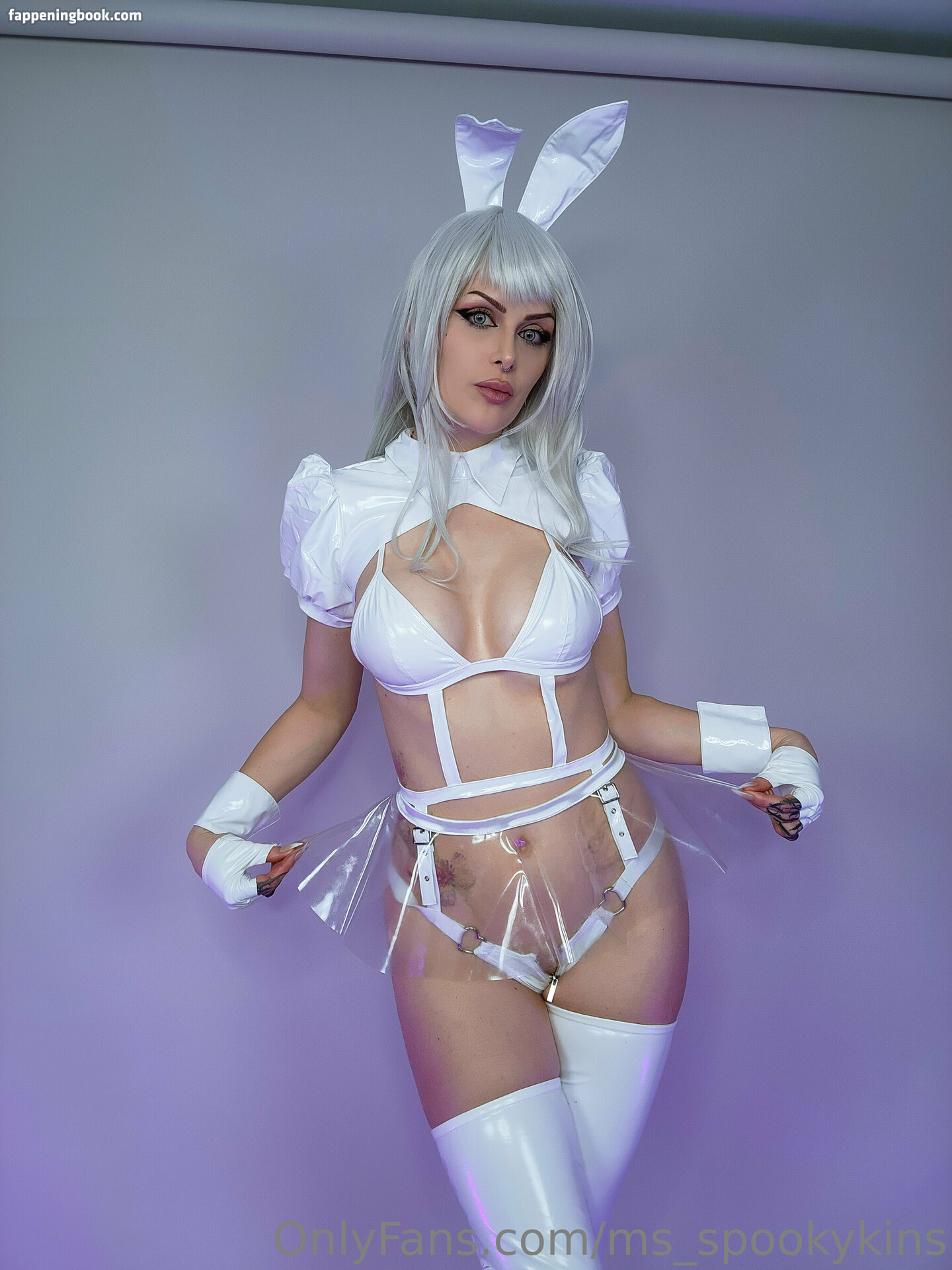 Kinpatsu Cosplay Nude