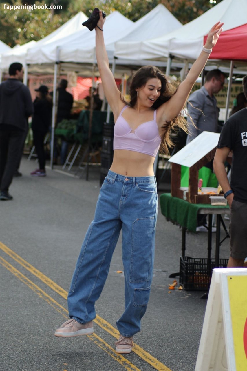 Kira Kosarin Nude
