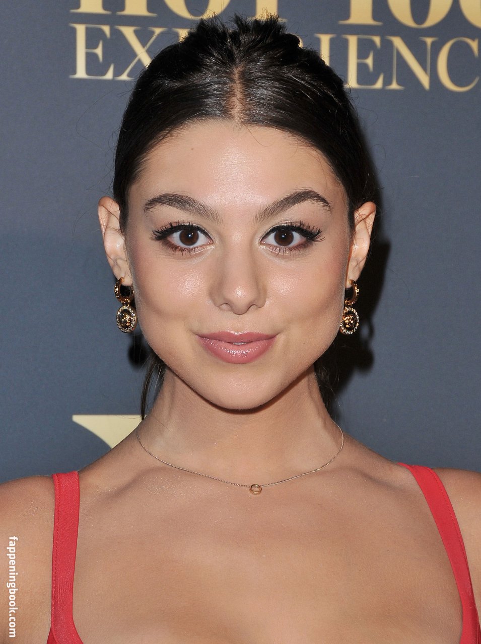 Kira Kosarin Nude Onlyfans Leaks Fappening Page 11 Fappeningbook 8614