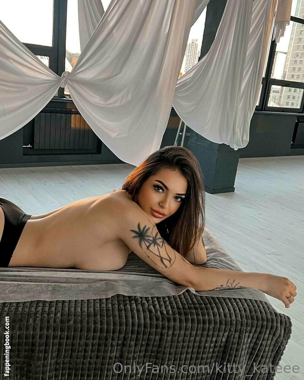 kitty_kateee Nude OnlyFans Leaks